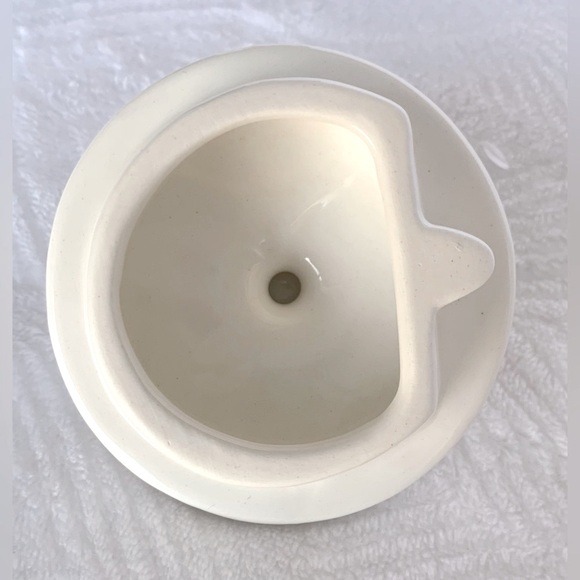 Rae Dunn TEA pitcher - Picture 7 of 9